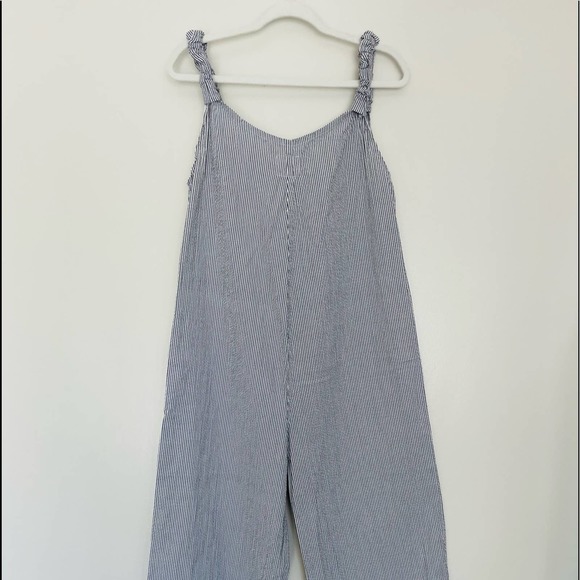 - New! Beachwood Baby brand jumpsuit. White and Blue Stripes. Size XS - Picture 13 of 14